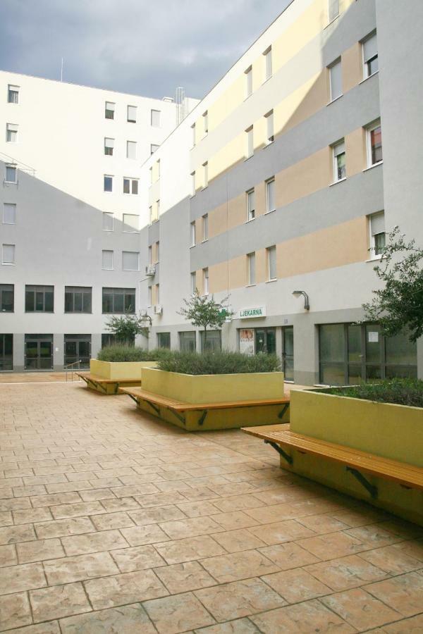 Apartmani Klisovic Split Exterior photo